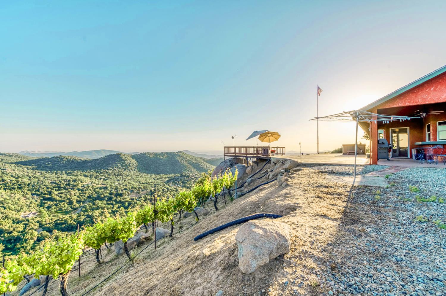 50806 Bramble Ln, Yokuts Valley, CA 93675