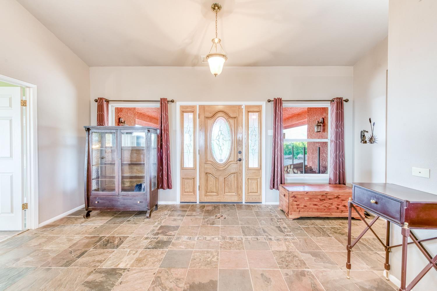 50806 Bramble Ln, Yokuts Valley, CA 93675