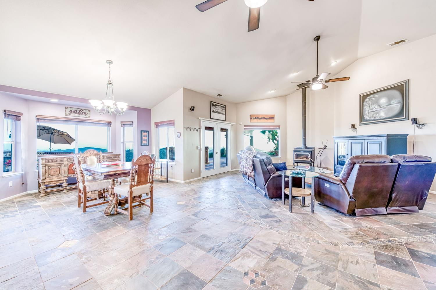 50806 Bramble Ln, Yokuts Valley, CA 93675