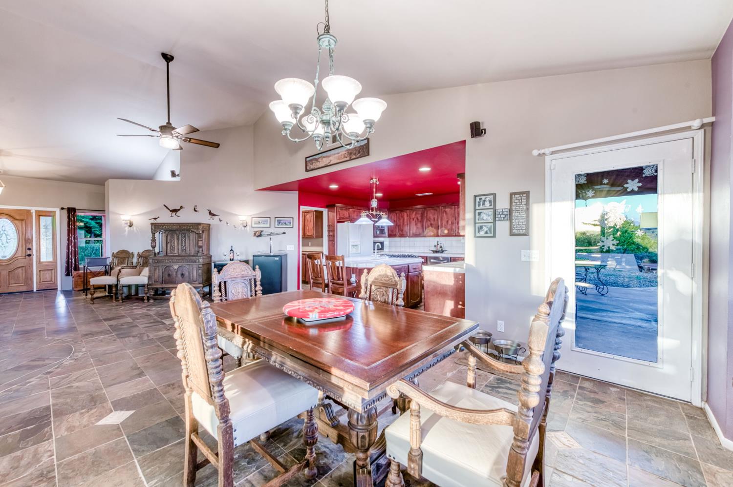 50806 Bramble Ln, Yokuts Valley, CA 93675