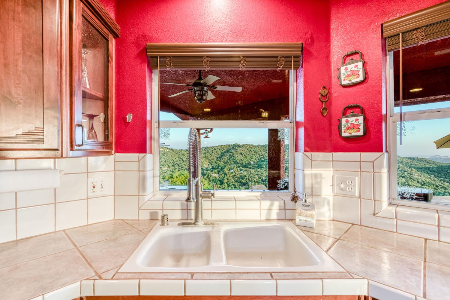 50806 Bramble Ln, Yokuts Valley, CA 93675