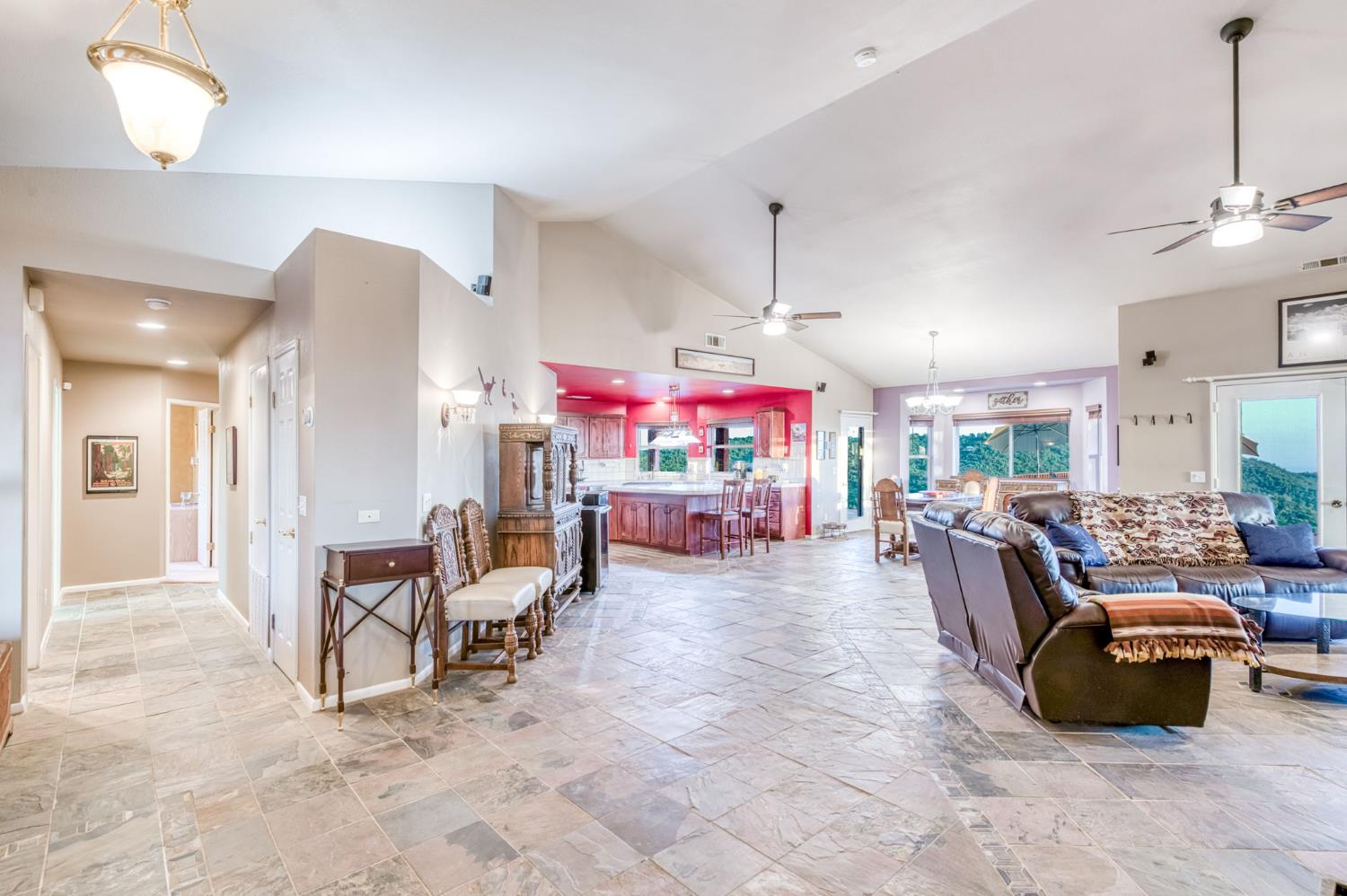 50806 Bramble Ln, Yokuts Valley, CA 93675