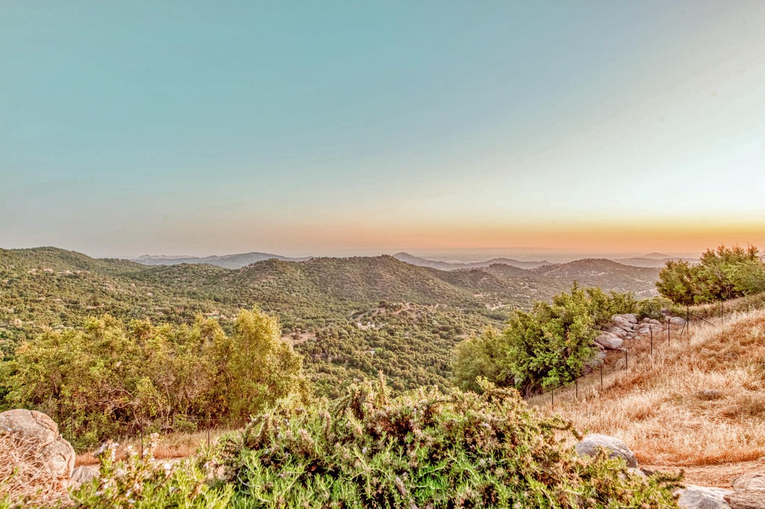 50806 Bramble Ln, Yokuts Valley, CA 93675