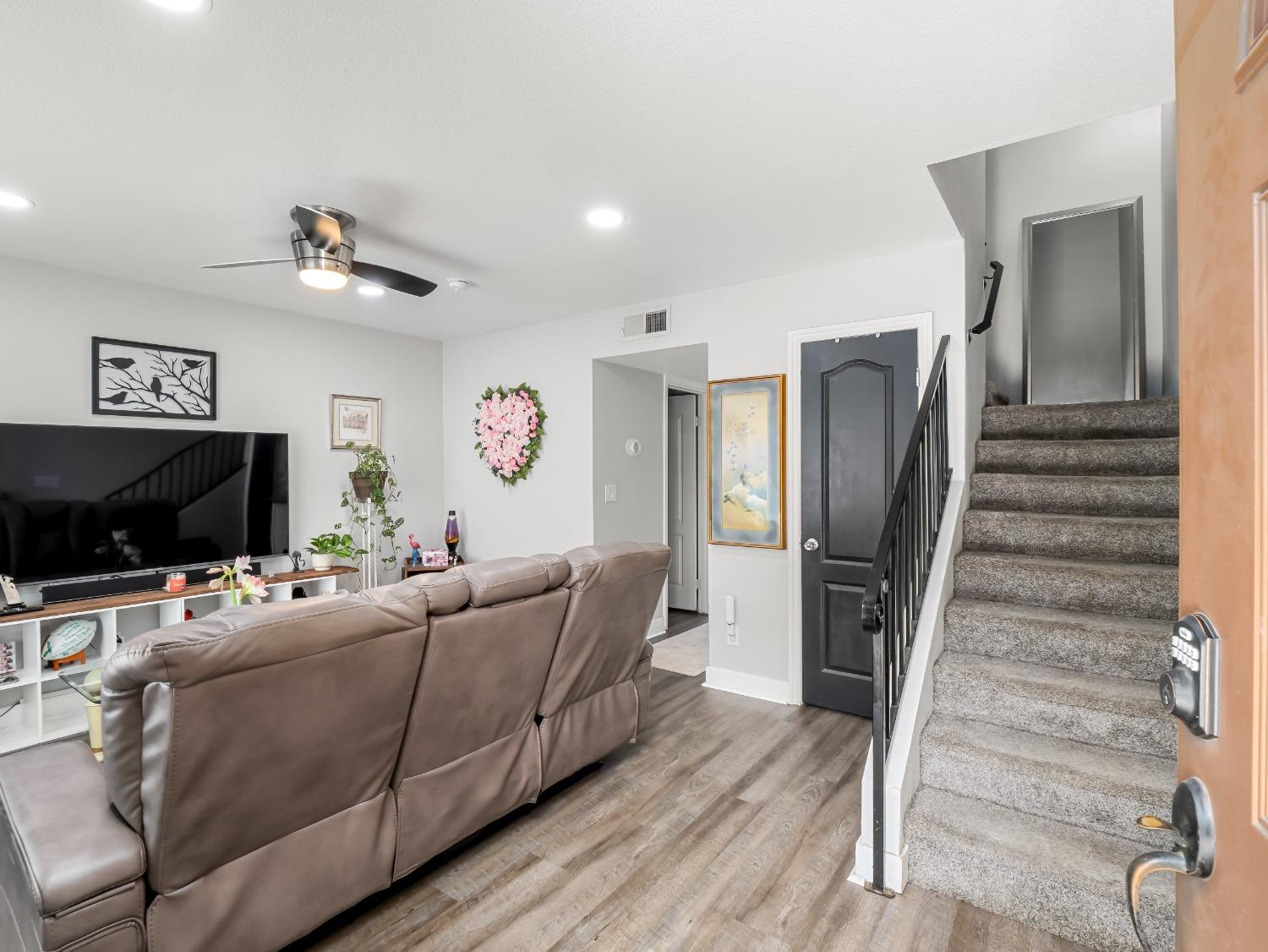 1745 N Winery Ave #140, Fresno, CA 93703