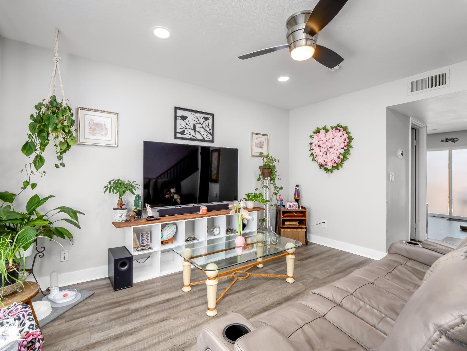 1745 N Winery Ave #140, Fresno, CA 93703