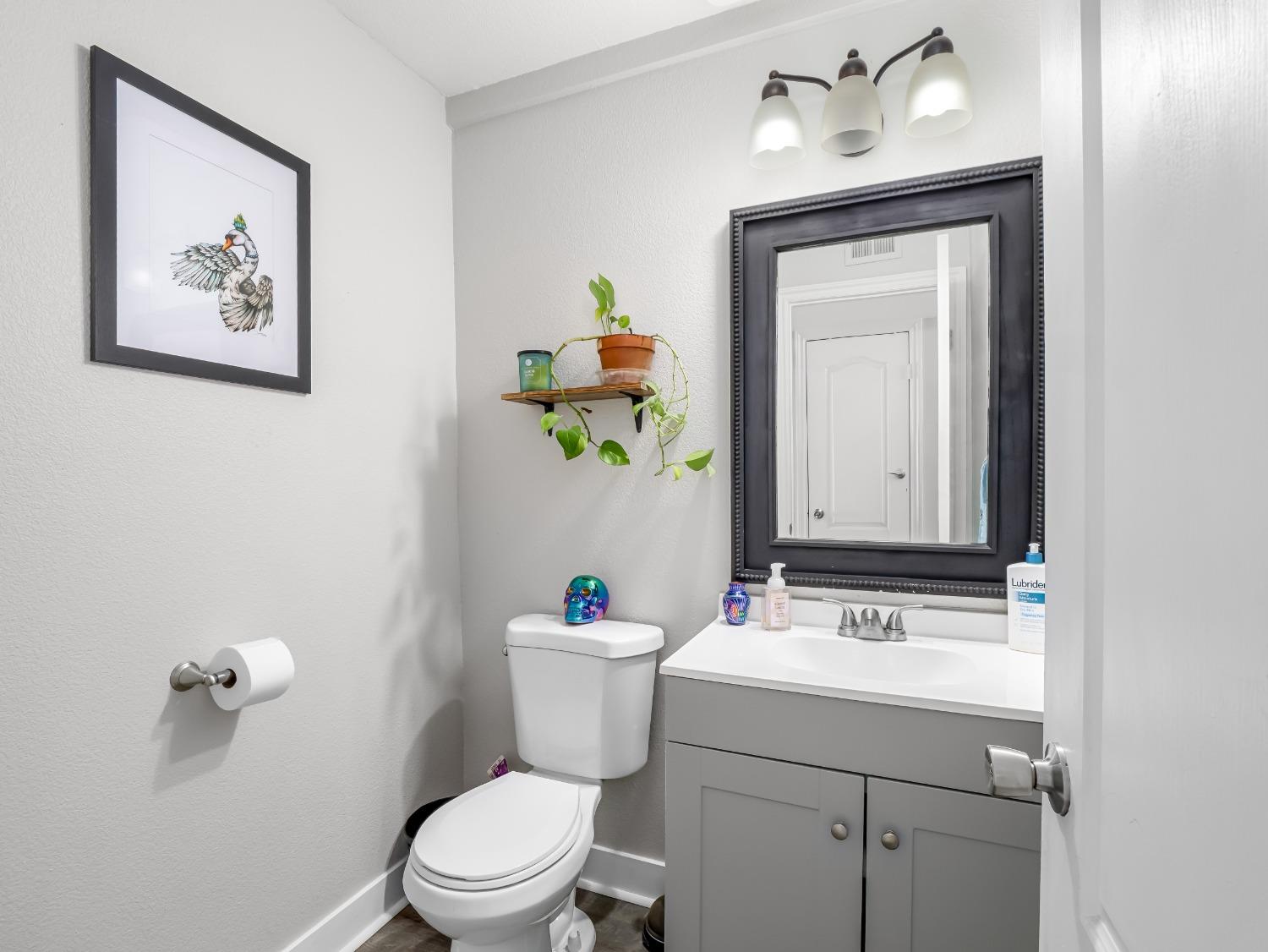 1745 N Winery Ave #140, Fresno, CA 93703