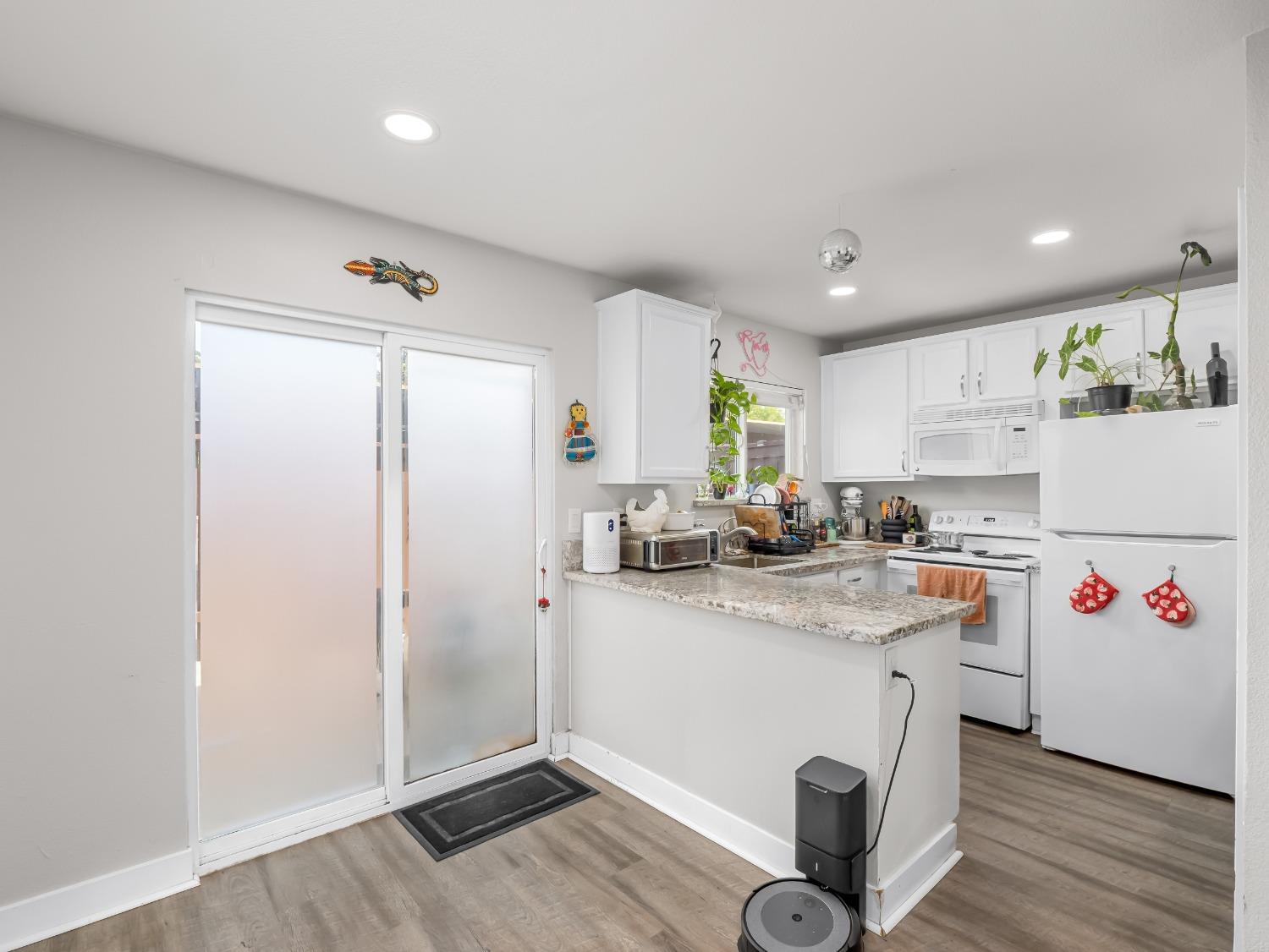 1745 N Winery Ave #140, Fresno, CA 93703