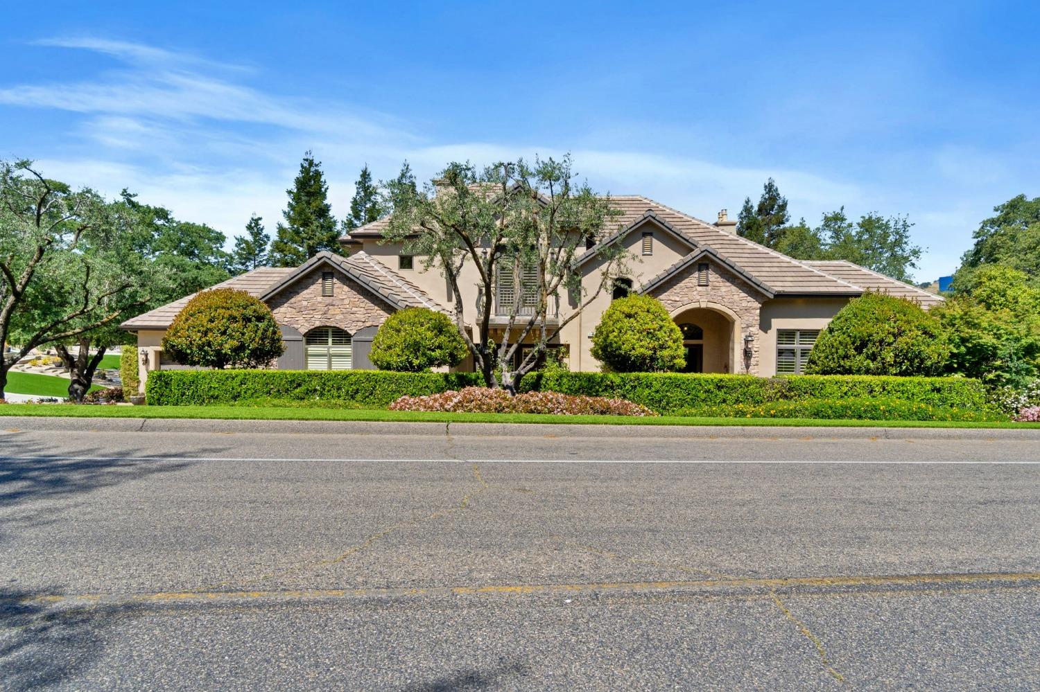 21788 Brighton Crest Dr, Friant, CA 93626