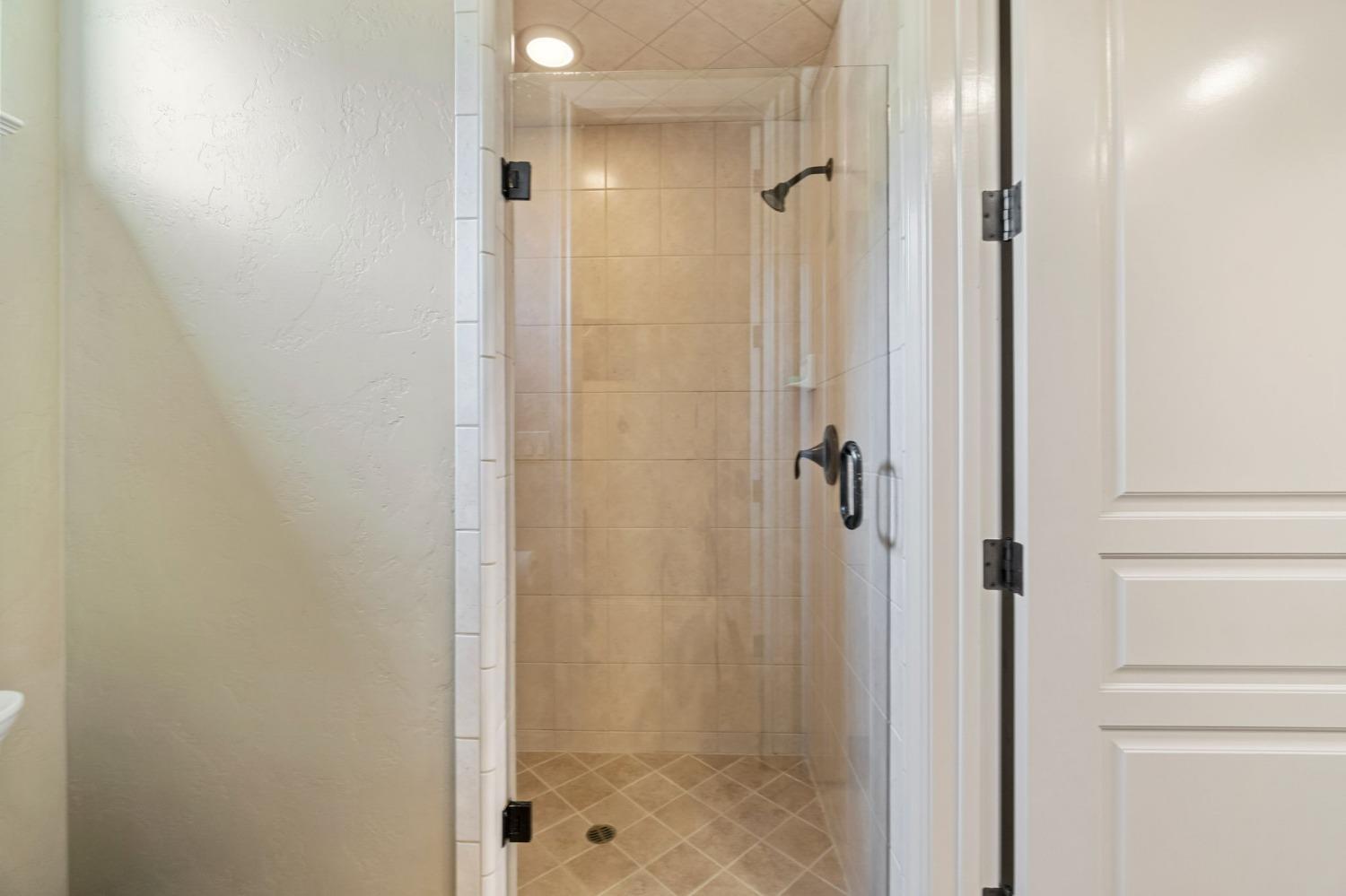 21788 Brighton Crest Dr, Friant, CA 93626