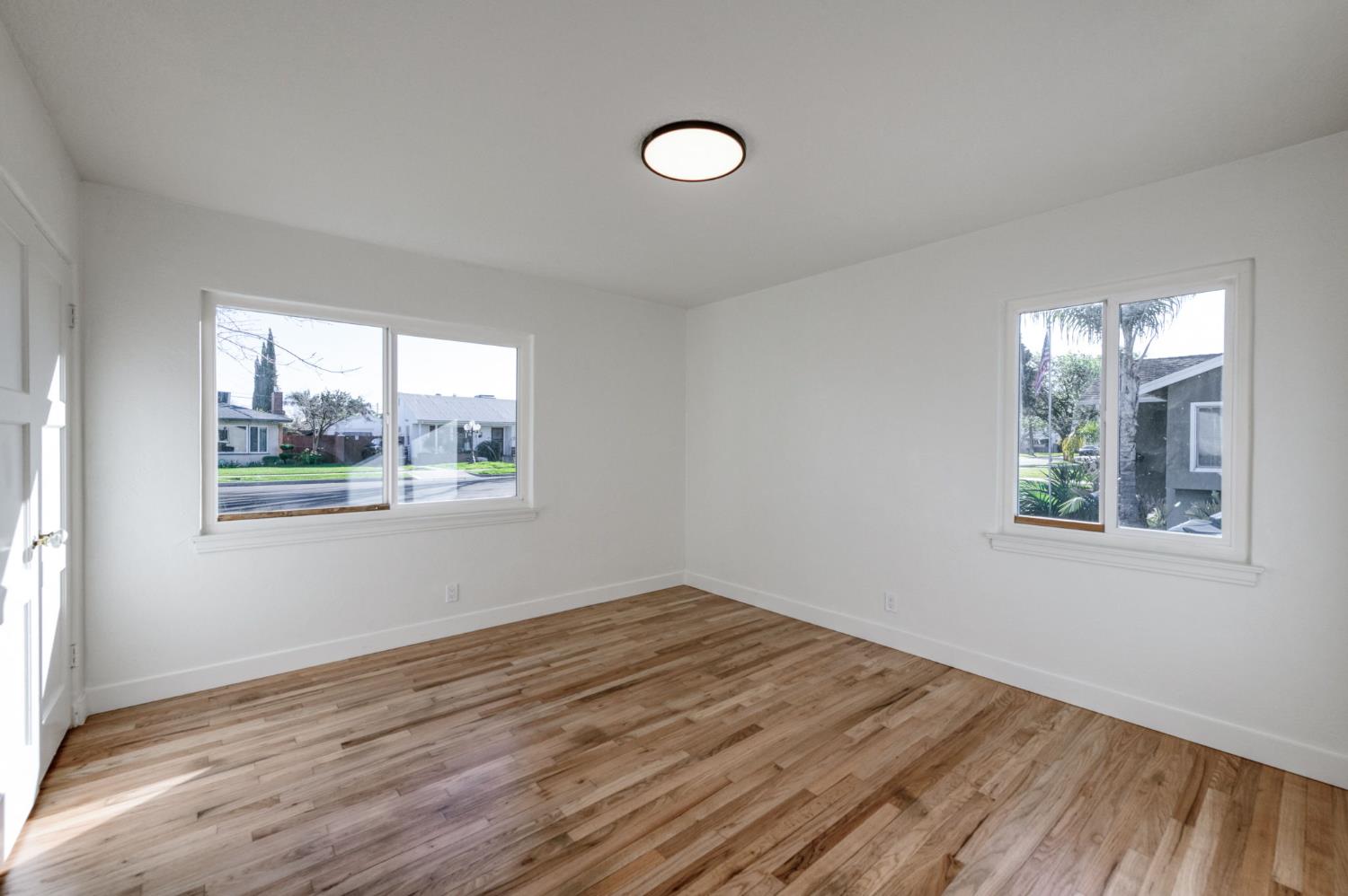 2977 E Harvard, Fresno, CA 93703