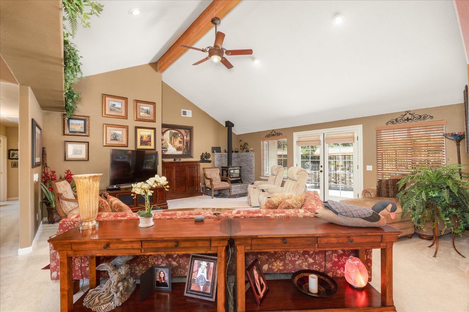 45740 Green Lake Ct, Coarsegold, CA 93614