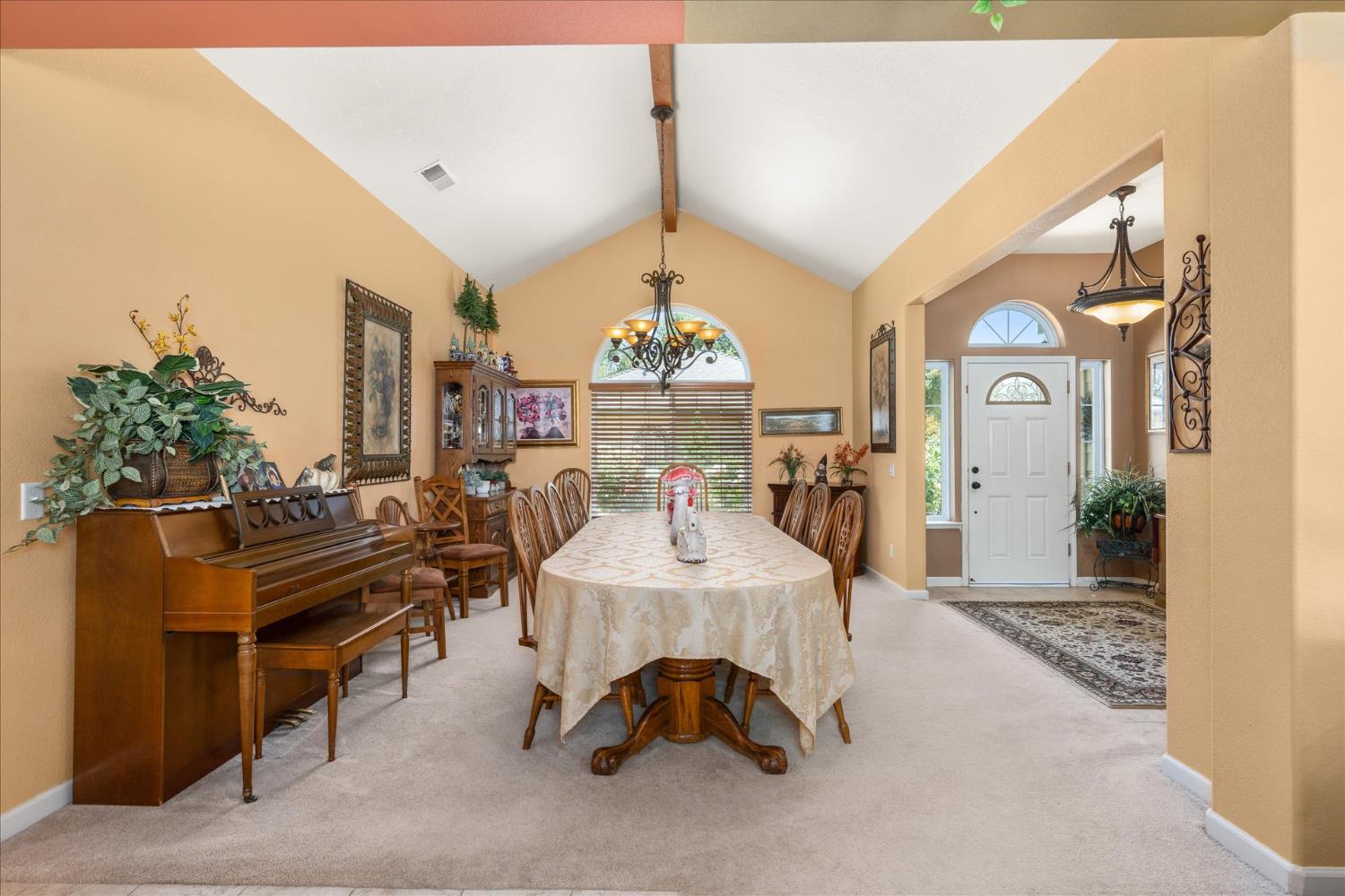 45740 Green Lake Ct, Coarsegold, CA 93614