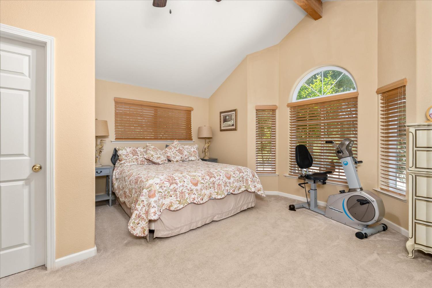 45740 Green Lake Ct, Coarsegold, CA 93614