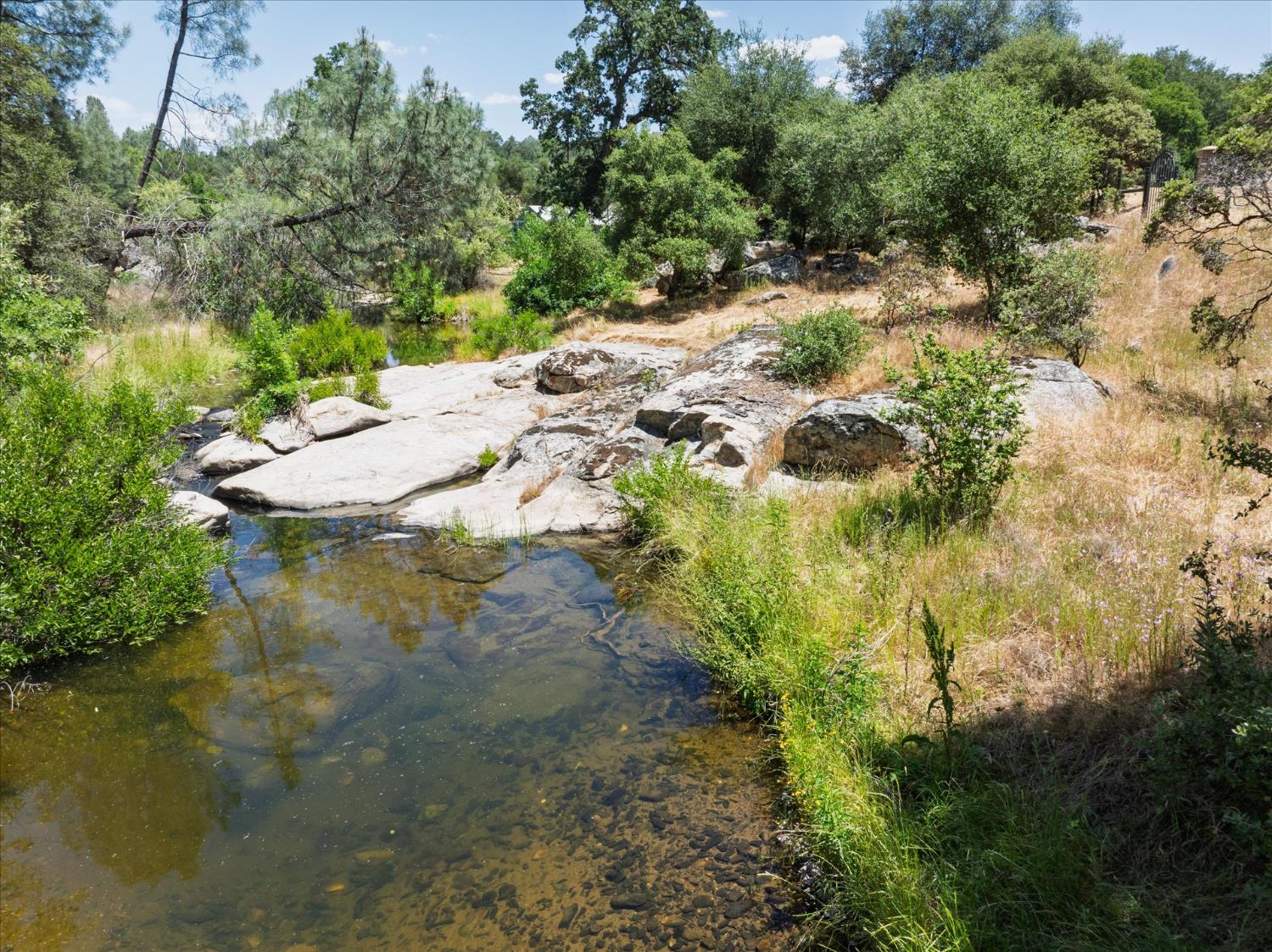 45740 Green Lake Ct, Coarsegold, CA 93614