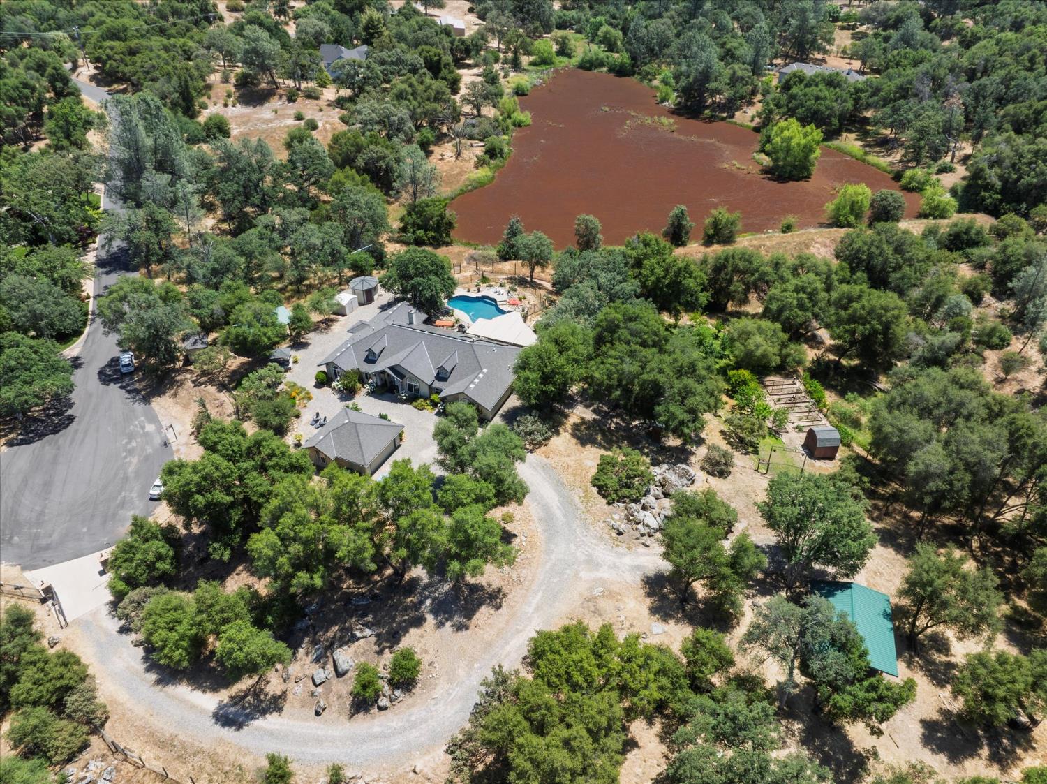 45740 Green Lake Ct, Coarsegold, CA 93614