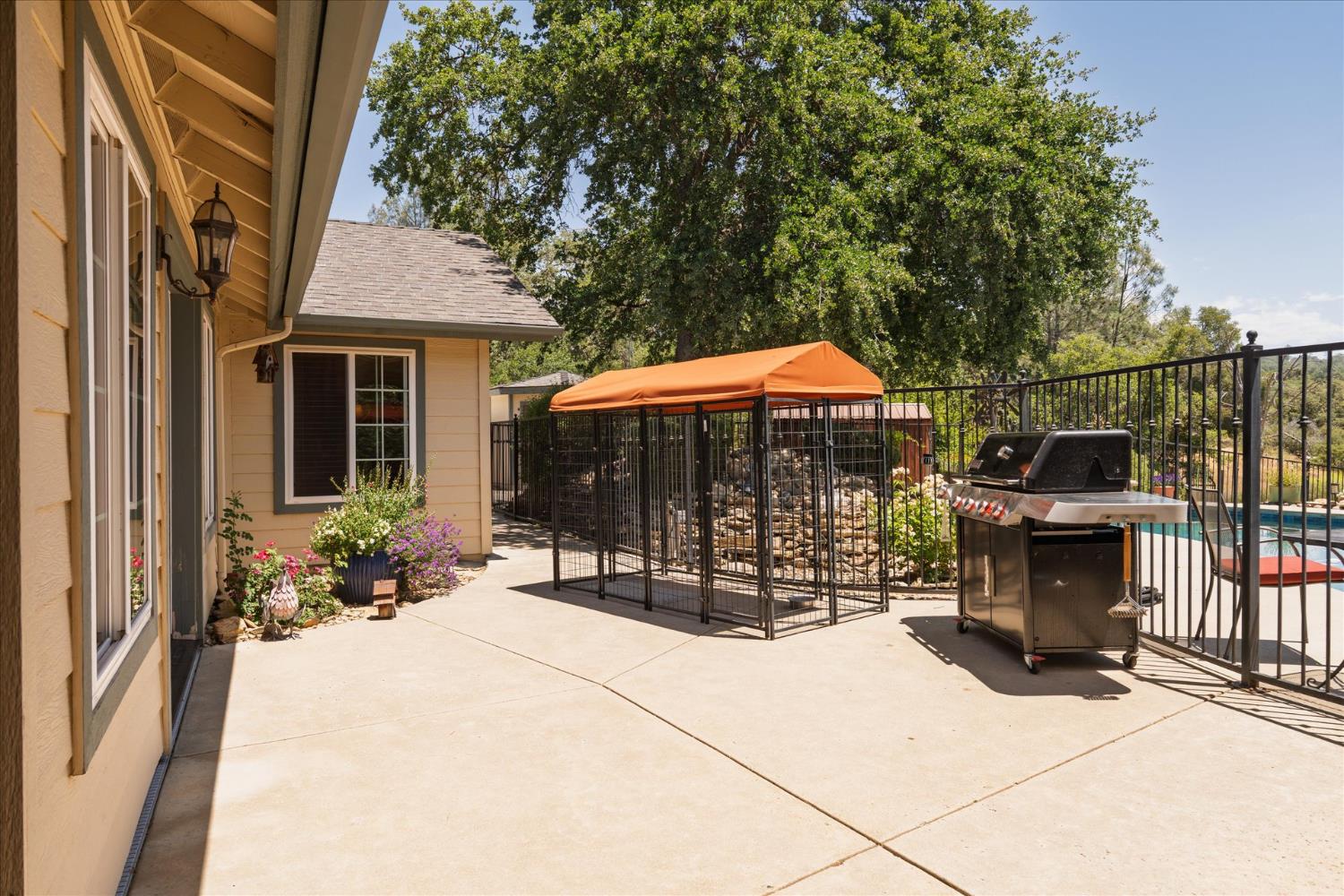 45740 Green Lake Ct, Coarsegold, CA 93614