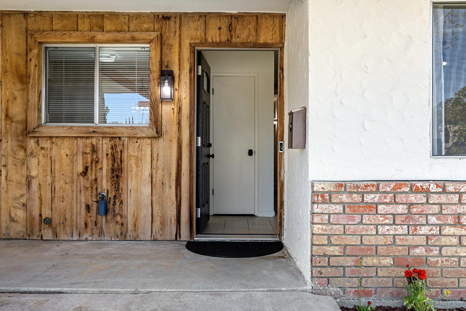 655 N Princeton Ave, Coalinga, CA 93210