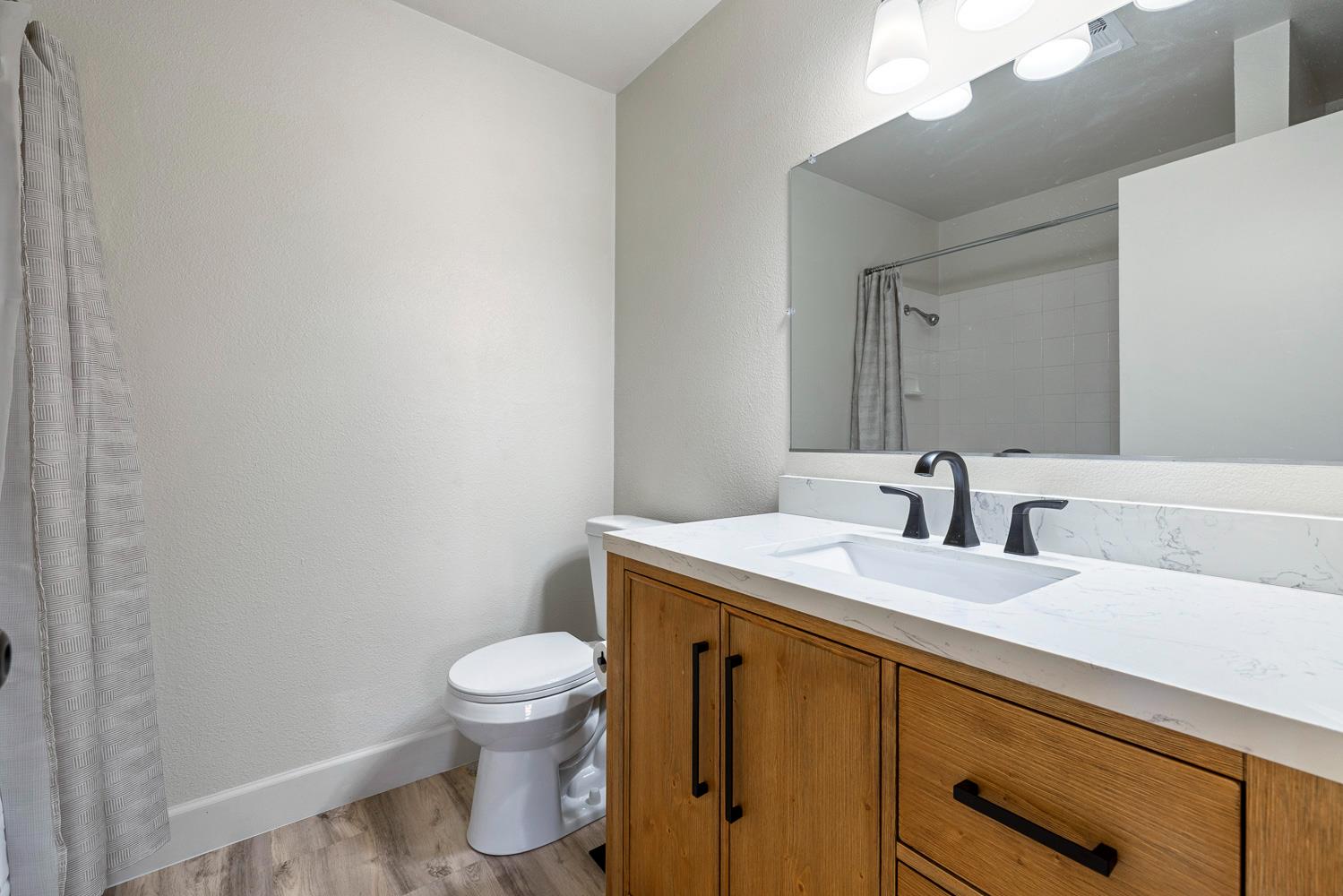 655 N Princeton Ave, Coalinga, CA 93210