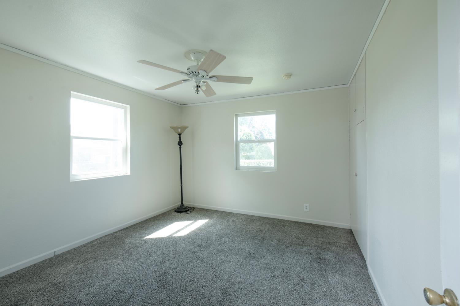 2319 E Vassar Ave, Fresno, CA 93703