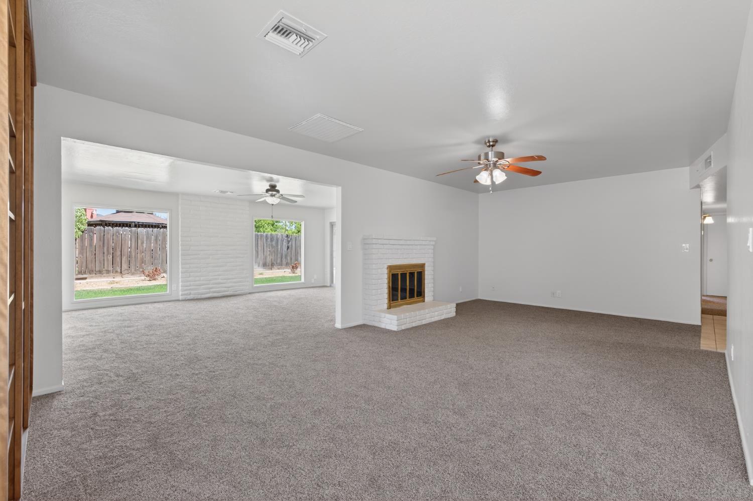 4462 N Van Dyke Ave, Fresno, CA 93705