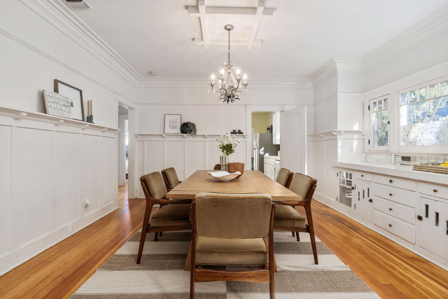 1234 N Del Mar Ave, Fresno, CA 93728