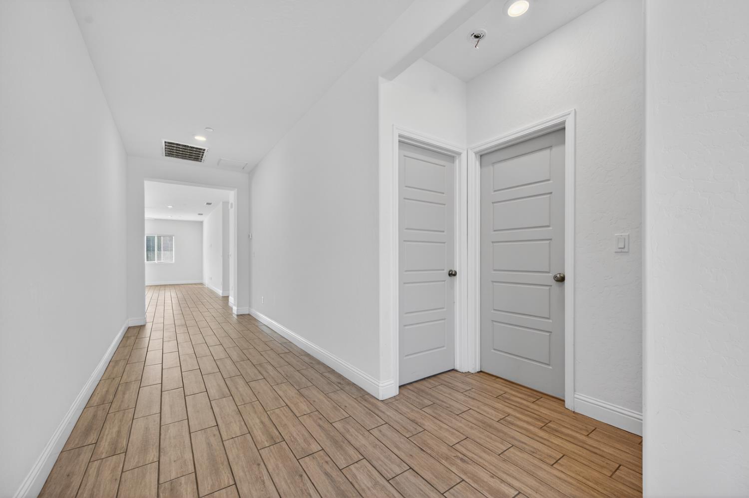 6591 E Liberty Ave, Fresno, CA 93727