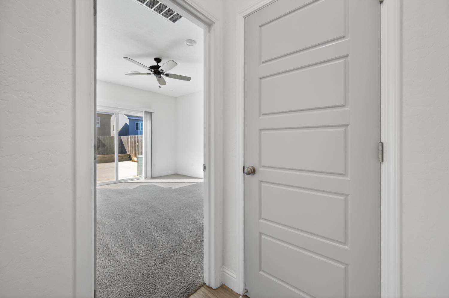 6591 E Liberty Ave, Fresno, CA 93727