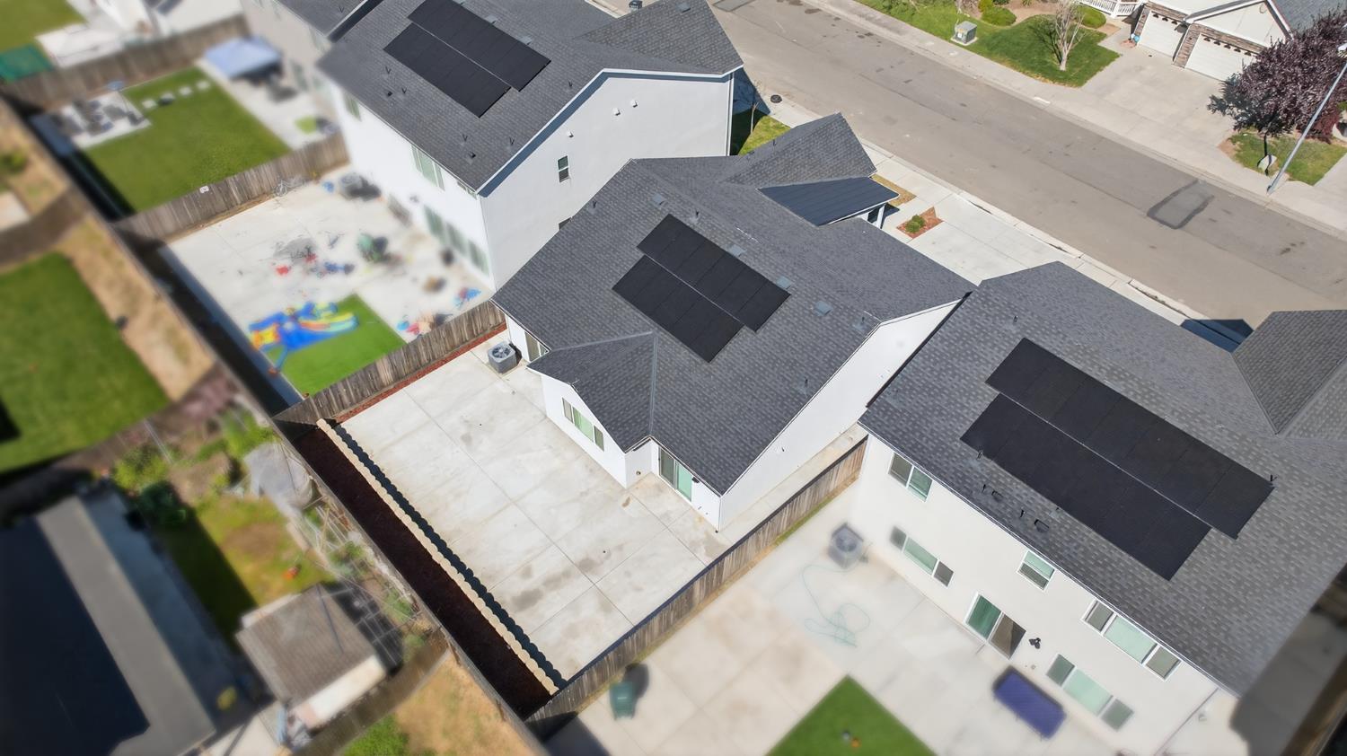 6591 E Liberty Ave, Fresno, CA 93727