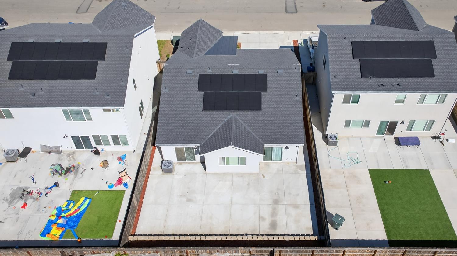 6591 E Liberty Ave, Fresno, CA 93727