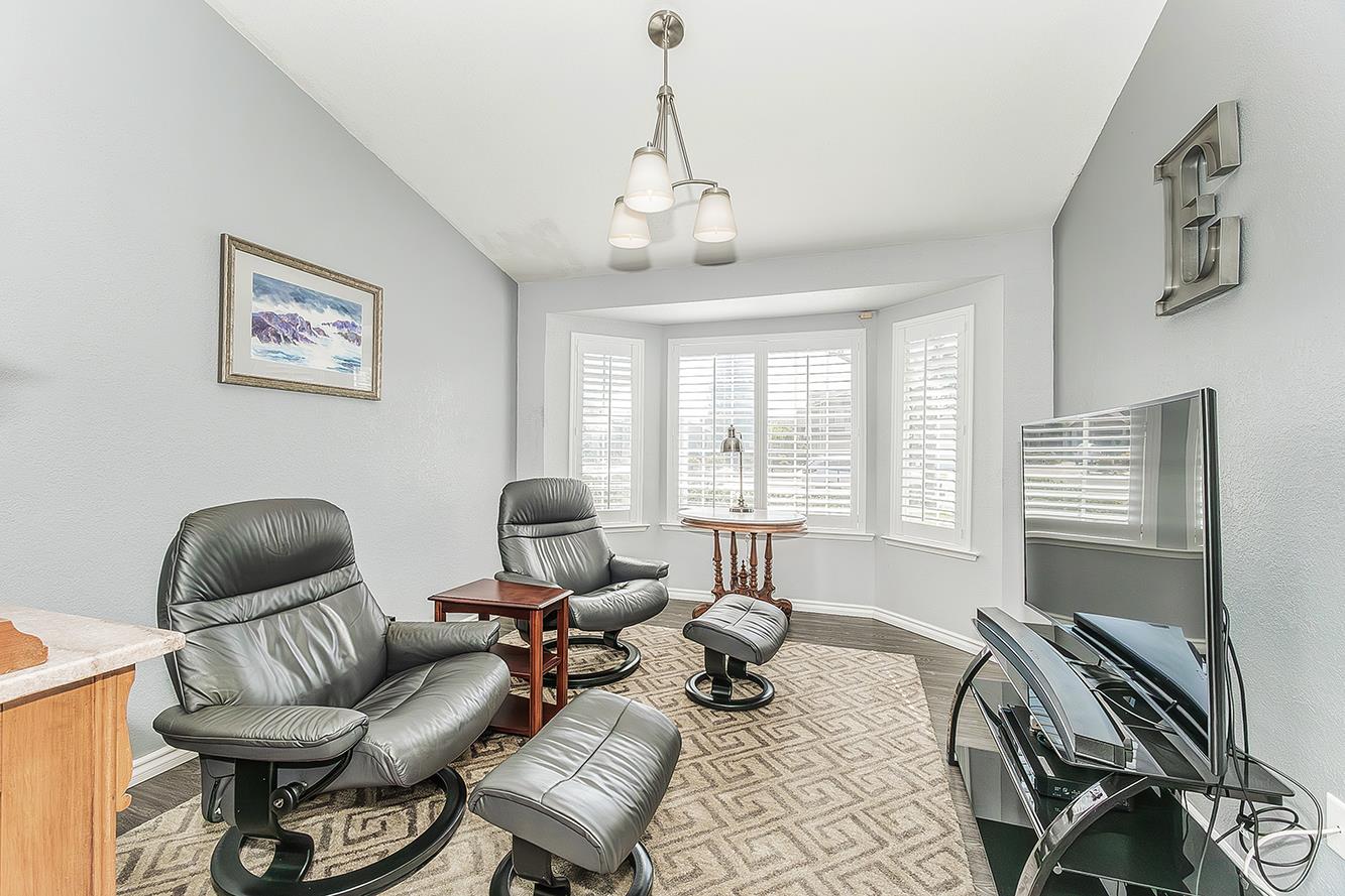 3276 W Spruce Ave, Fresno, CA 93711