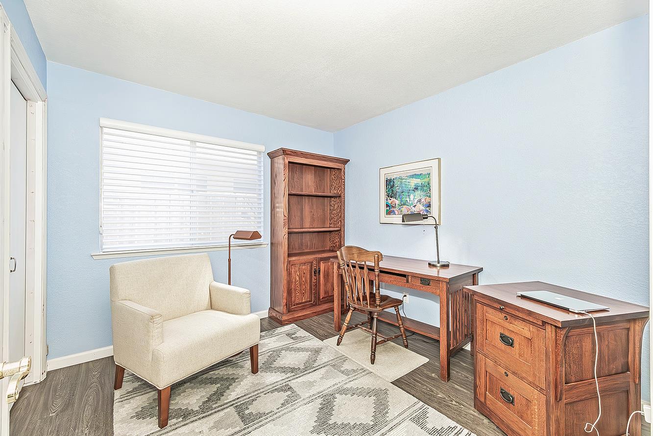 3276 W Spruce Ave, Fresno, CA 93711