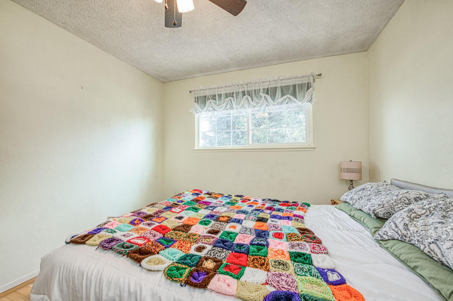 2306 Stanford Ave, Clovis, CA 93611