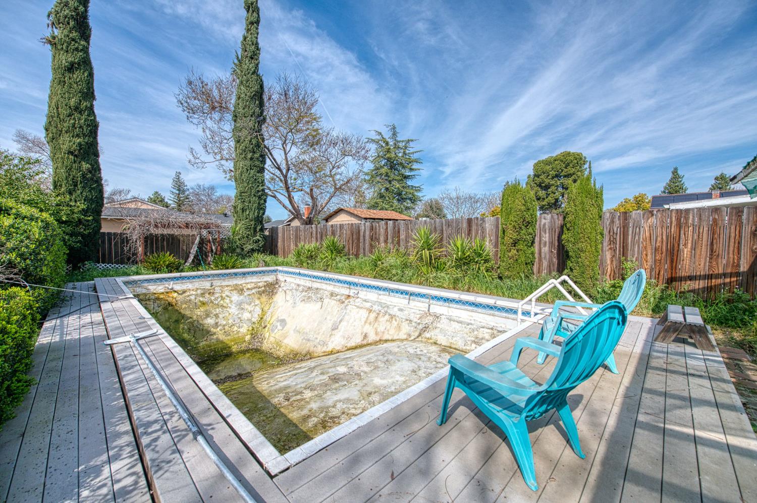 2306 Stanford Ave, Clovis, CA 93611