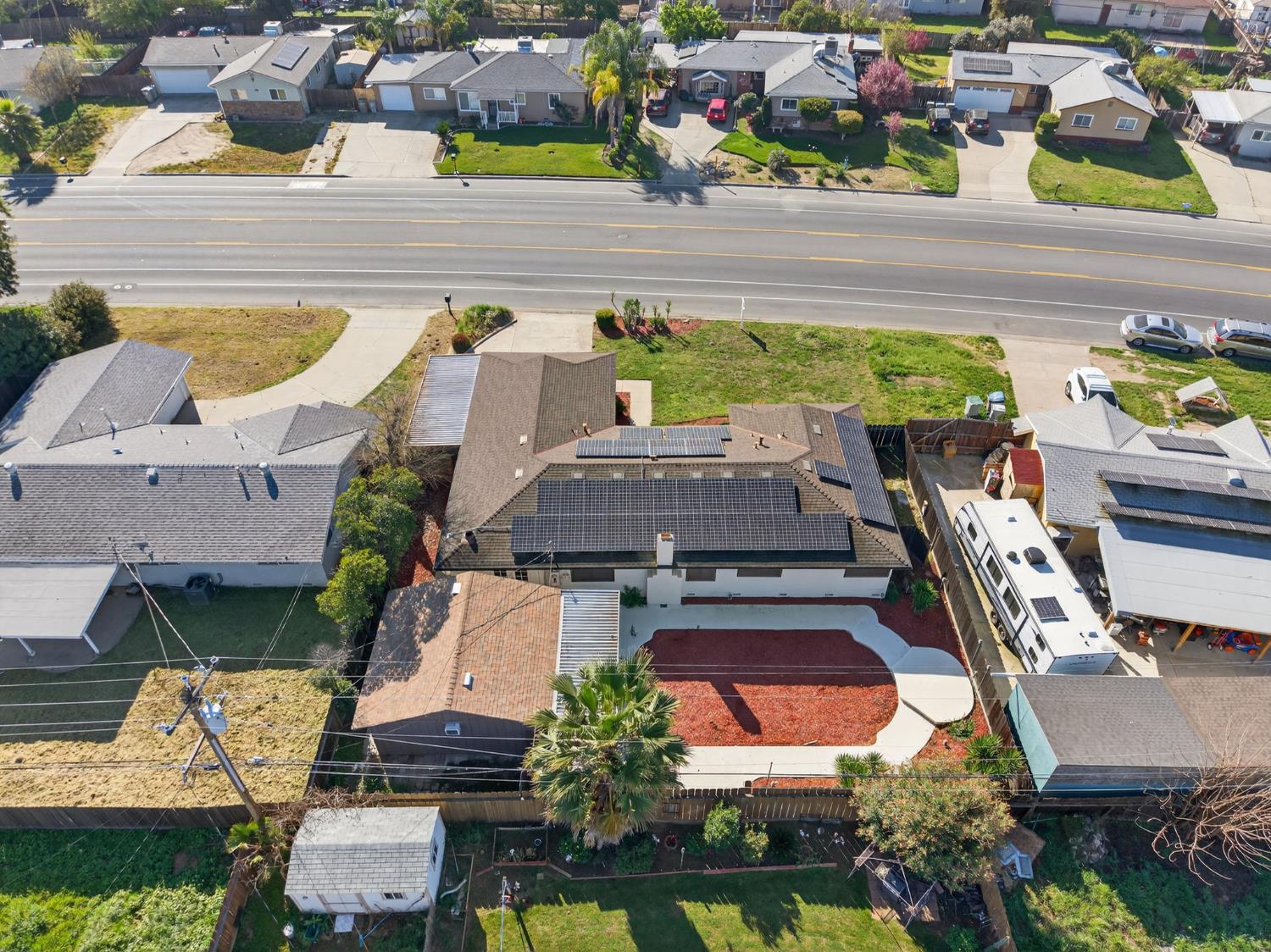 5675 E Ashlan Ave, Fresno, CA 93727