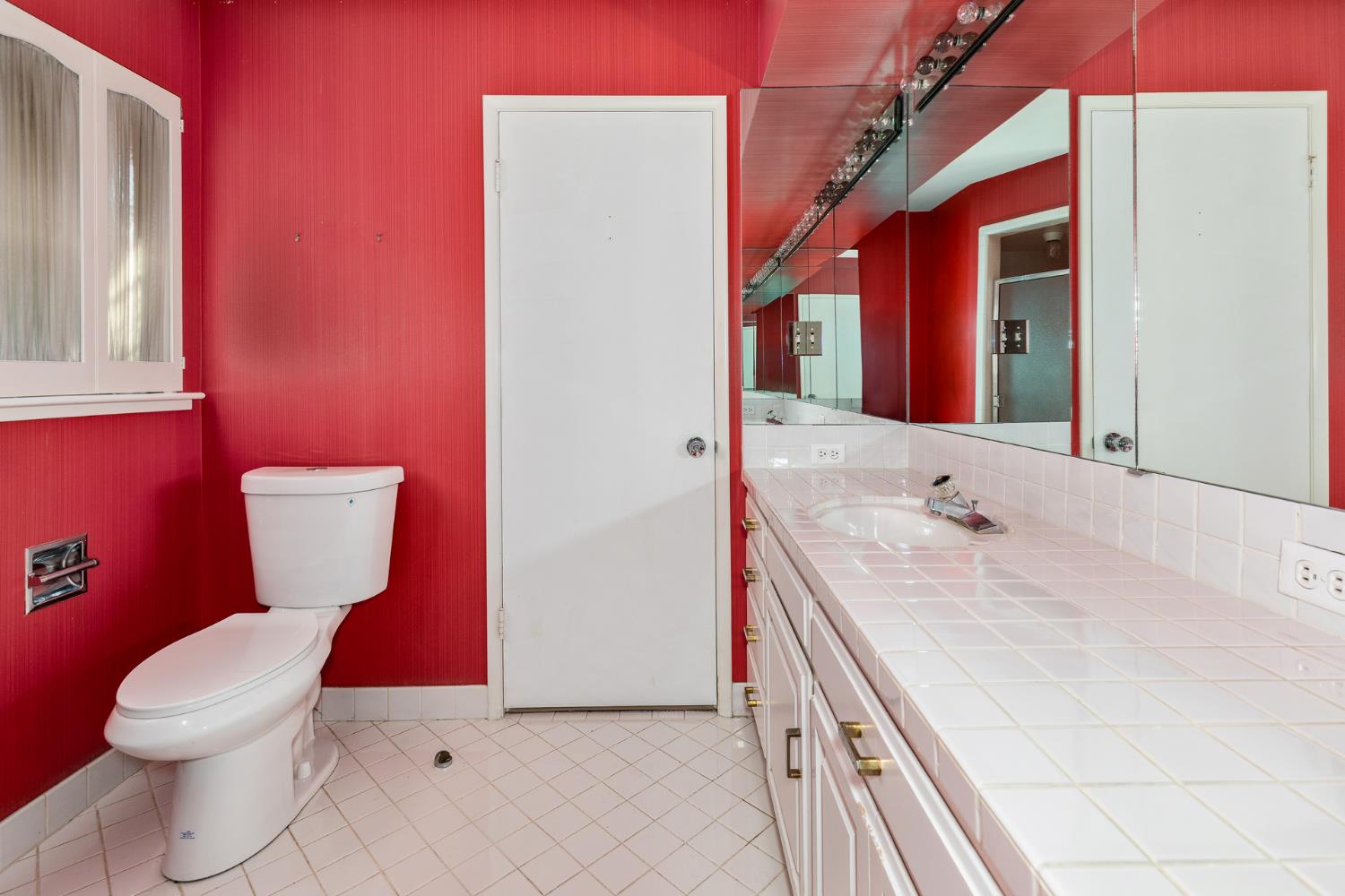 805 Lyon Ave, Sanger, CA 93657