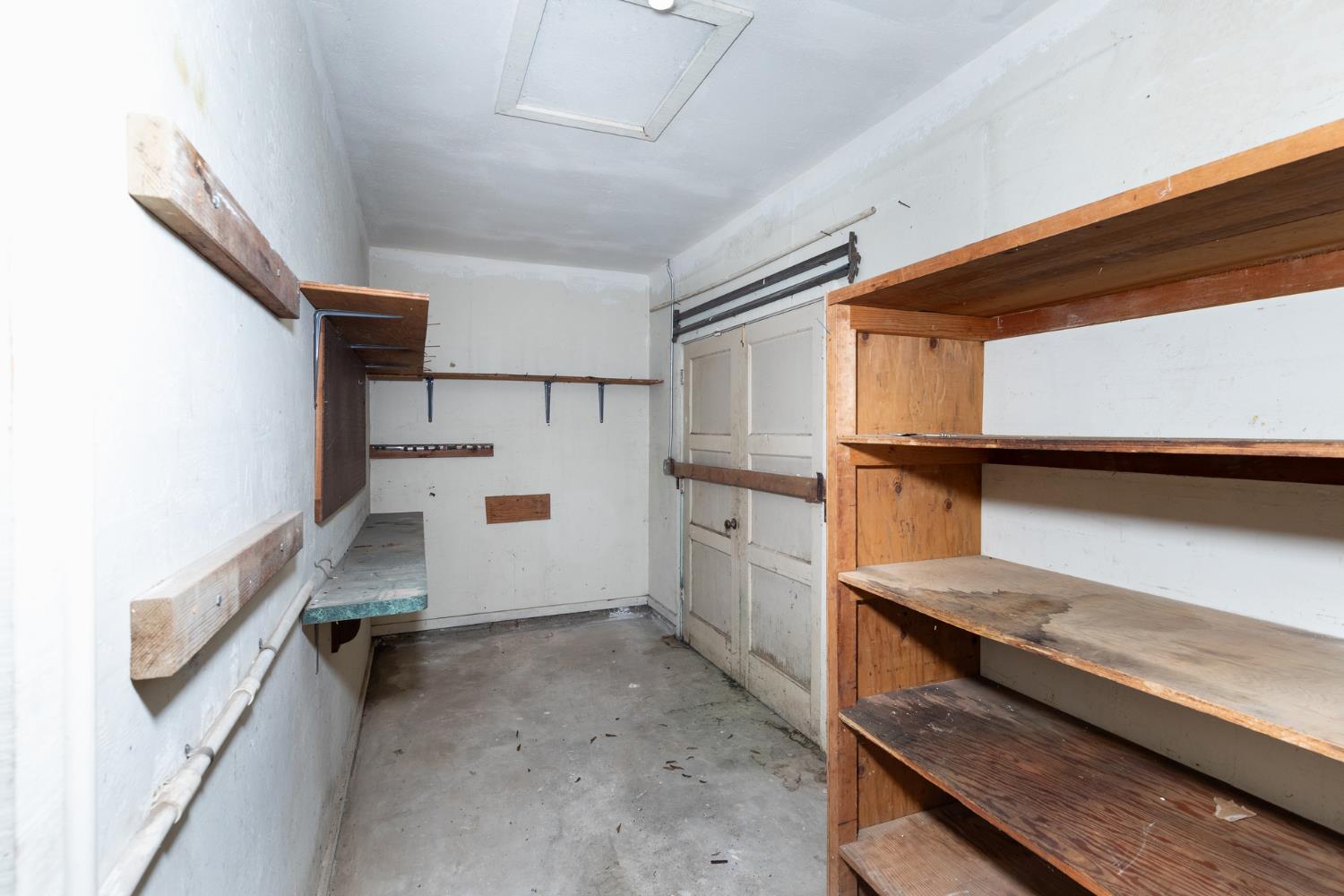 805 Lyon Ave, Sanger, CA 93657