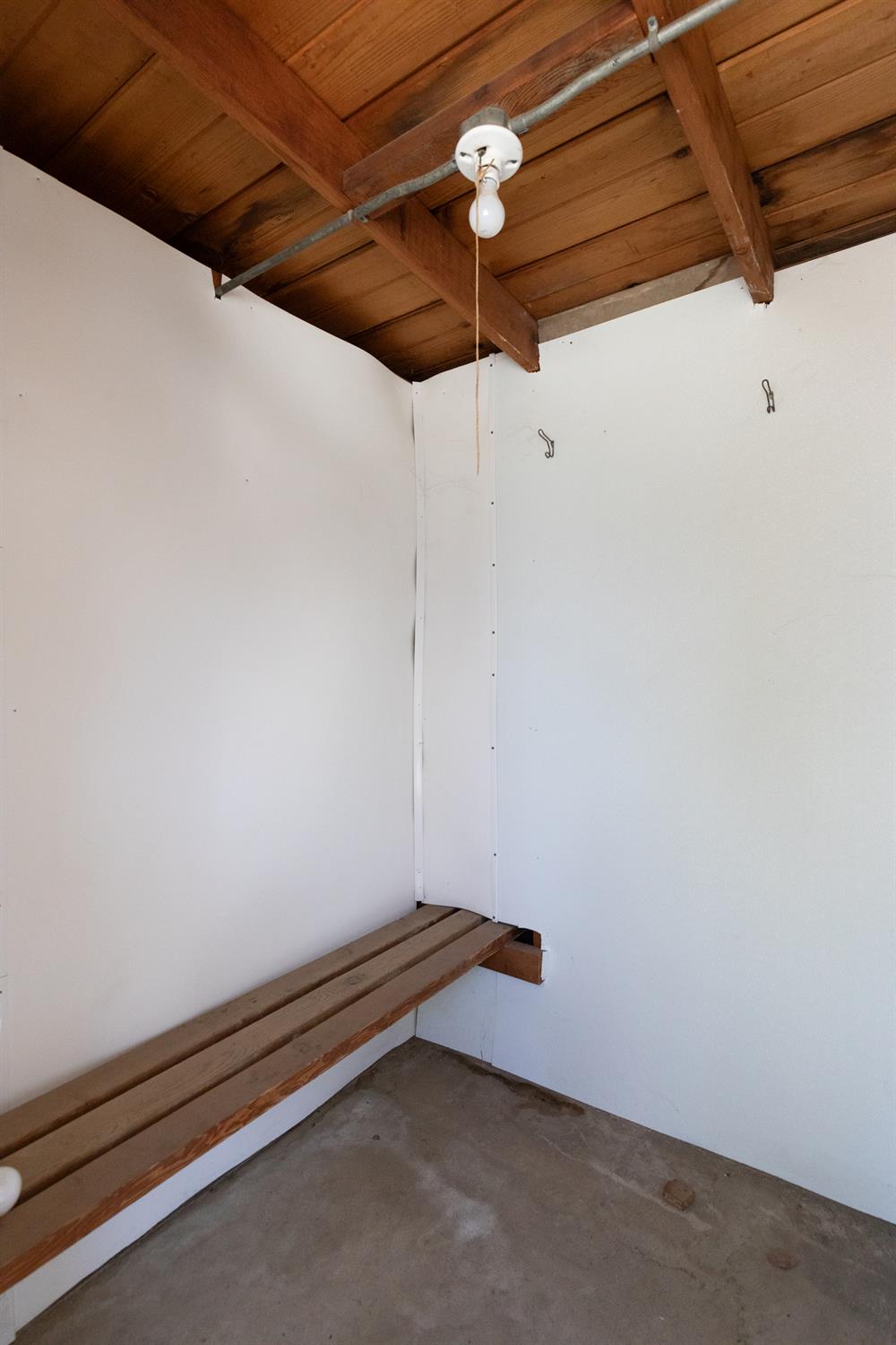 805 Lyon Ave, Sanger, CA 93657