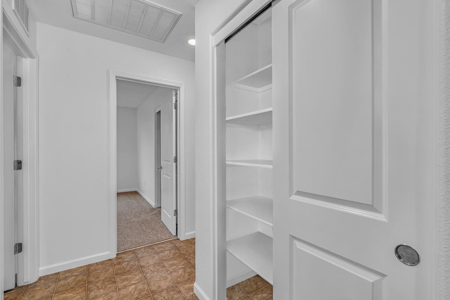 756 Marcelina Ct, Merced, CA 95341