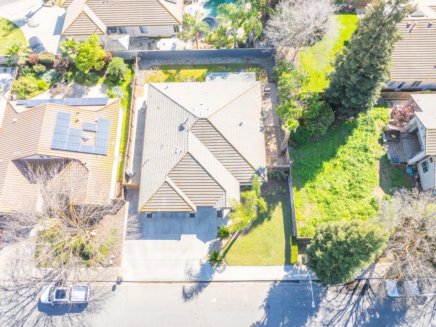 5671 W Athens Ave, Fresno, CA 93722