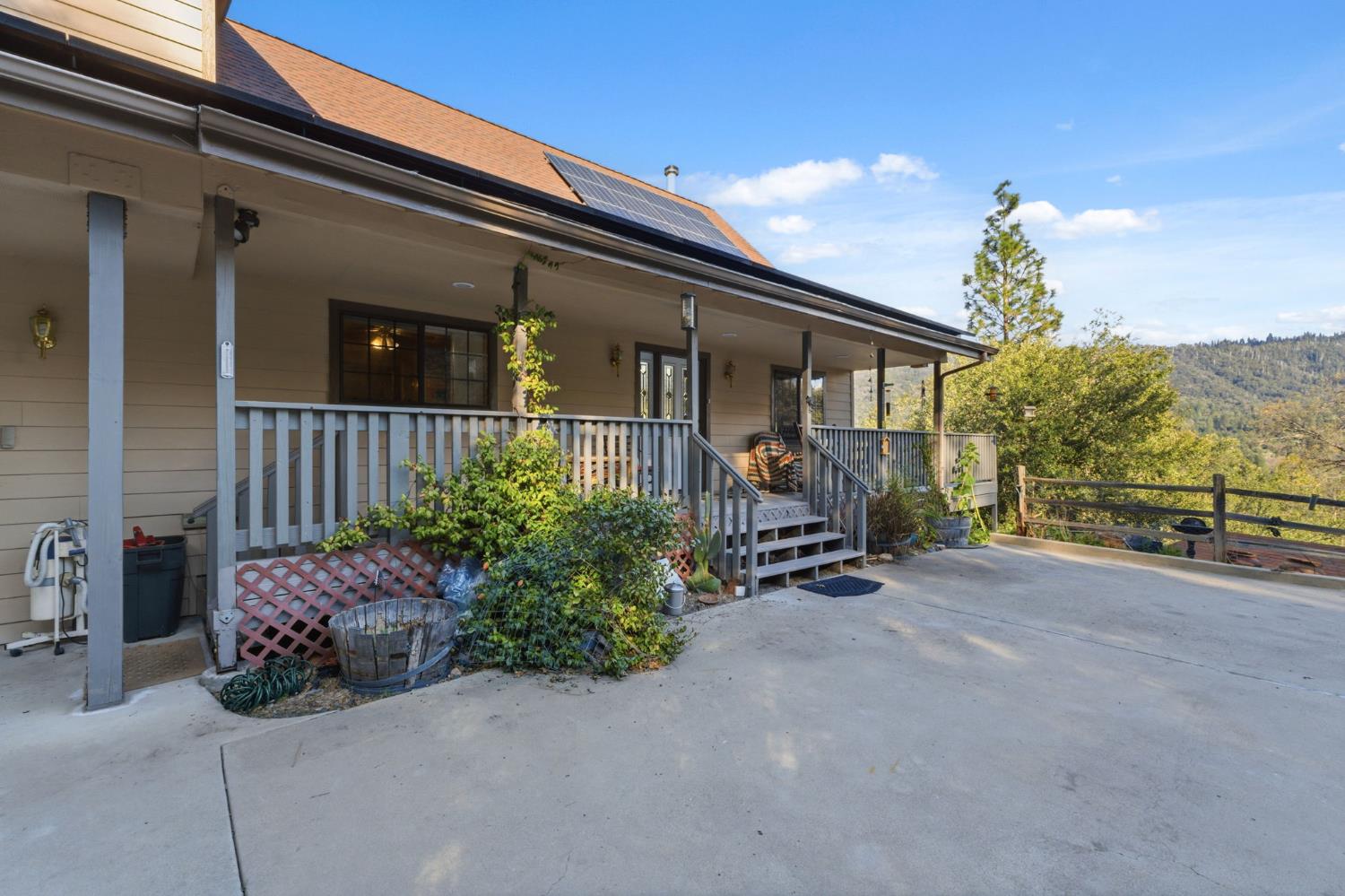 2471 Kokanee Rd, Mariposa, CA 95338