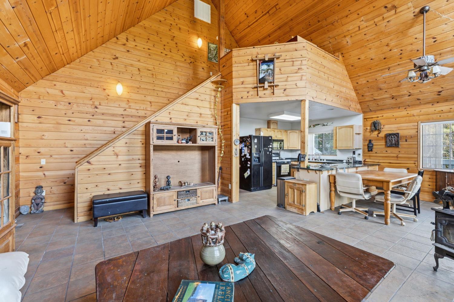 2471 Kokanee Rd, Mariposa, CA 95338