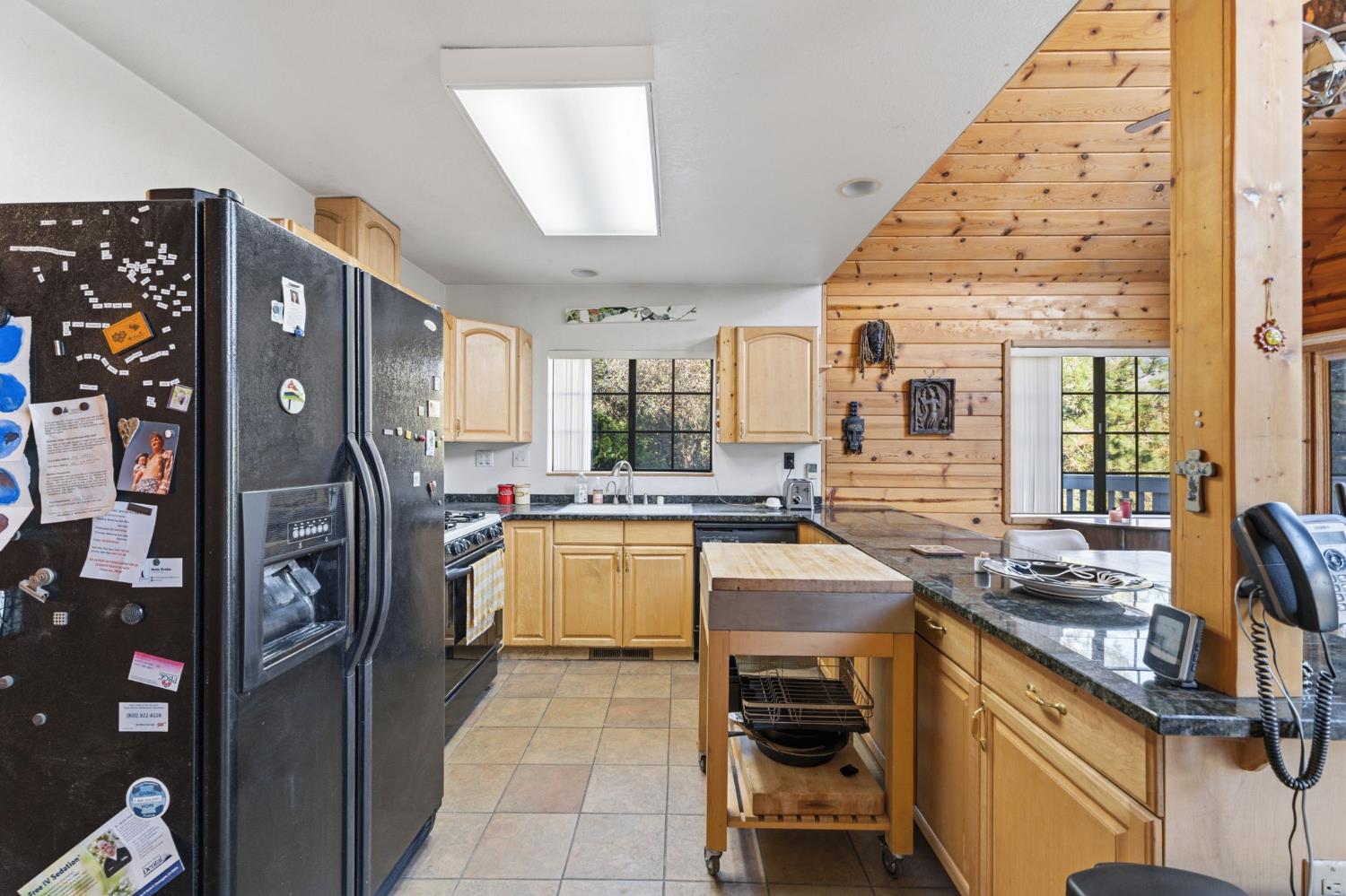 2471 Kokanee Rd, Mariposa, CA 95338