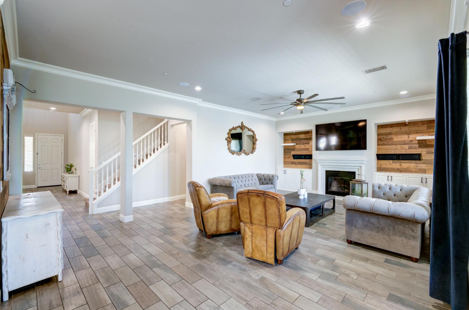 3211 Salem Ave, Clovis, CA 93619