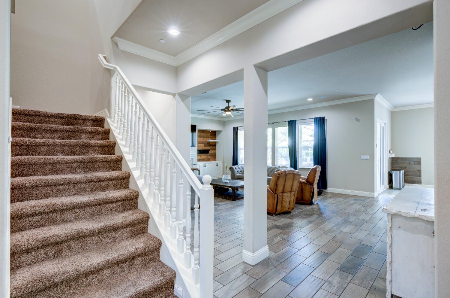 3211 Salem Ave, Clovis, CA 93619