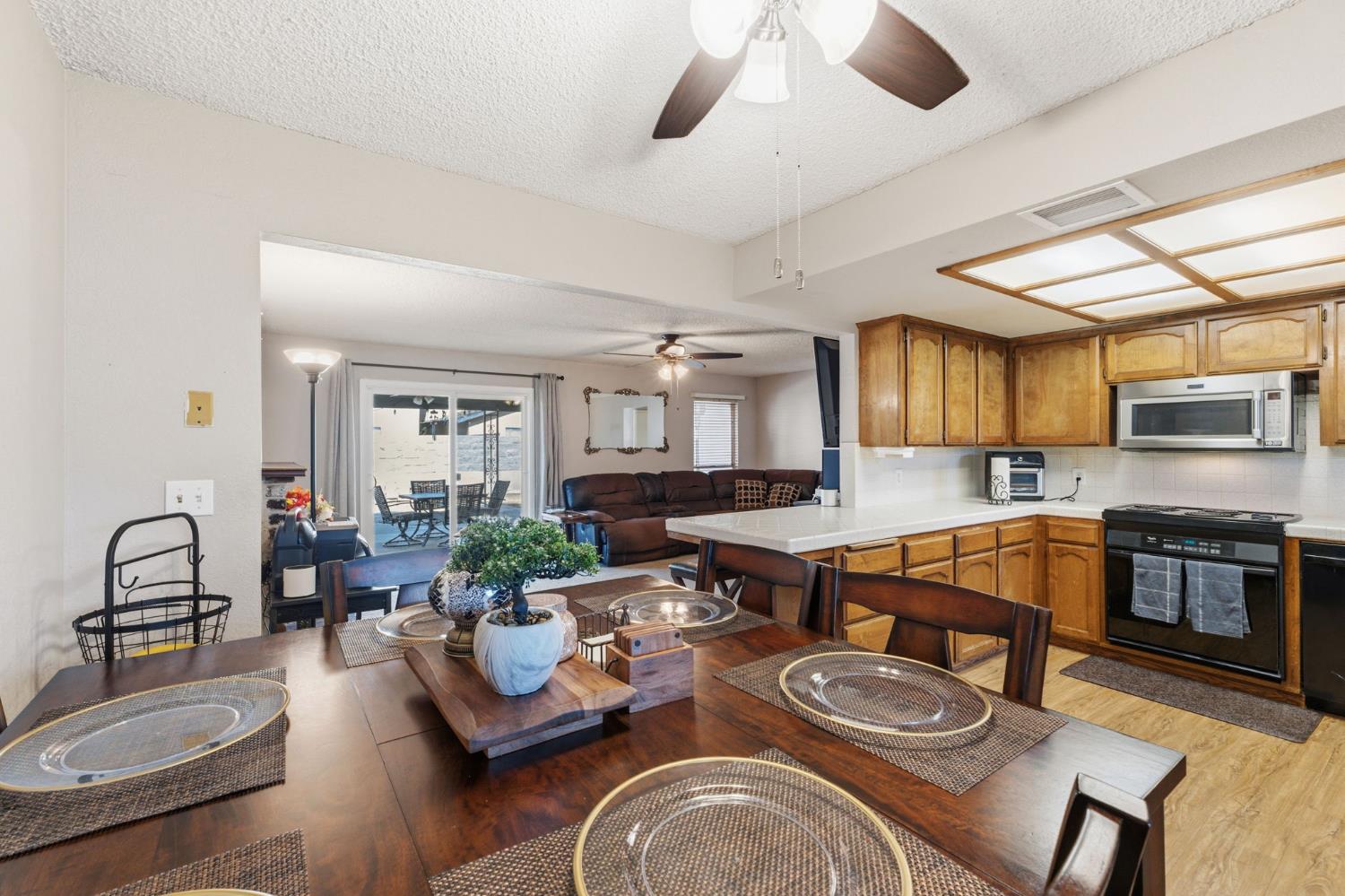 4142 W Amherst Ave, Fresno, CA 93722