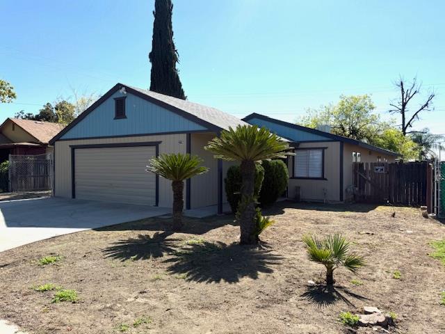 2234 E University Ave, Fresno, CA 93703