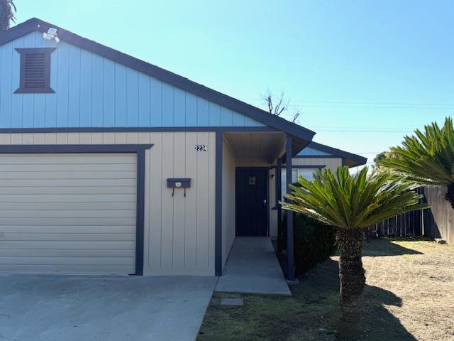 2234 E University Ave, Fresno, CA 93703
