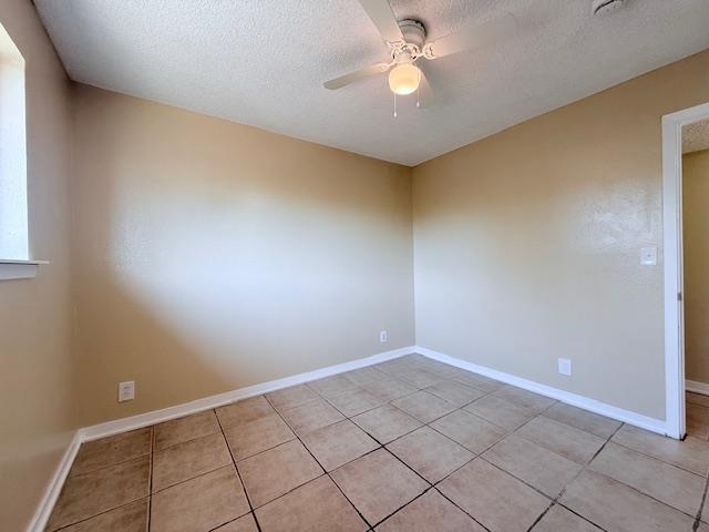 2234 E University Ave, Fresno, CA 93703