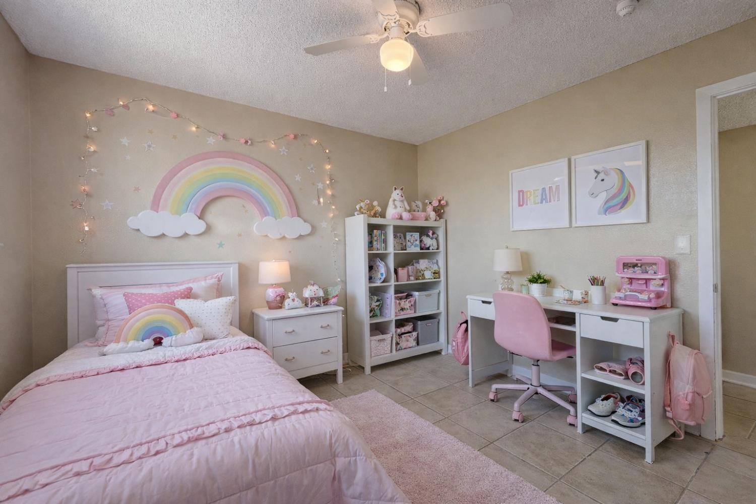 2234 E University Ave, Fresno, CA 93703