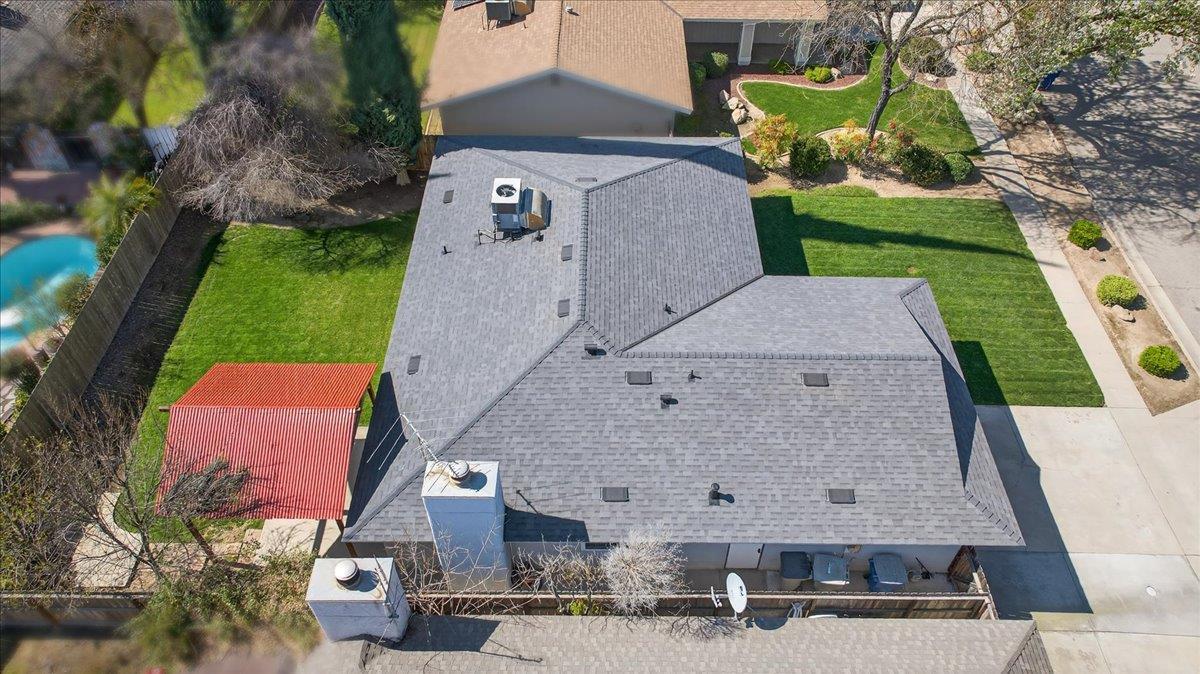 159 W Omaha Ave, Fresno, CA 93711